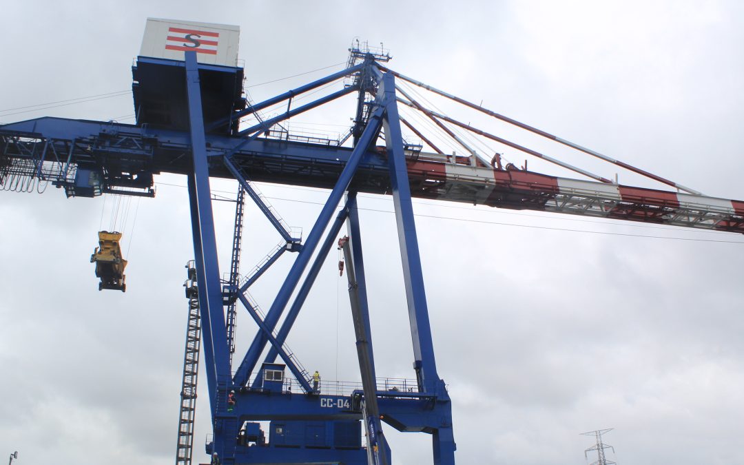ELEKTRIFIKASI CONTAINER CRANE, PT EPI & PT PNP DORONG TRANSFORMASI PELABUHAN RENDAH EMISI